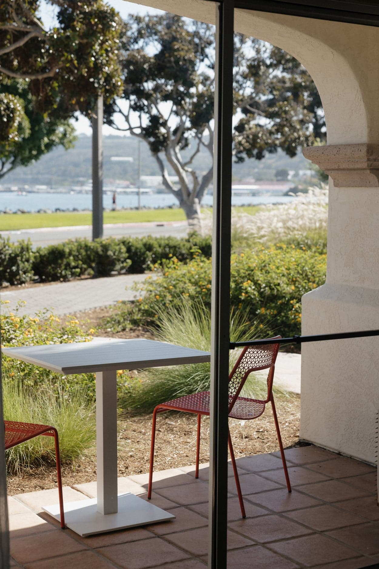 Noble House Kona Kai Ada King rooms patio