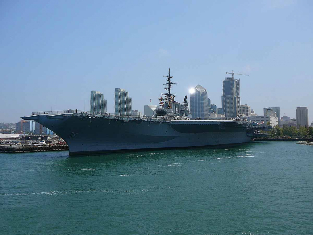 Us Navy aircraft carrier San Diego, CA